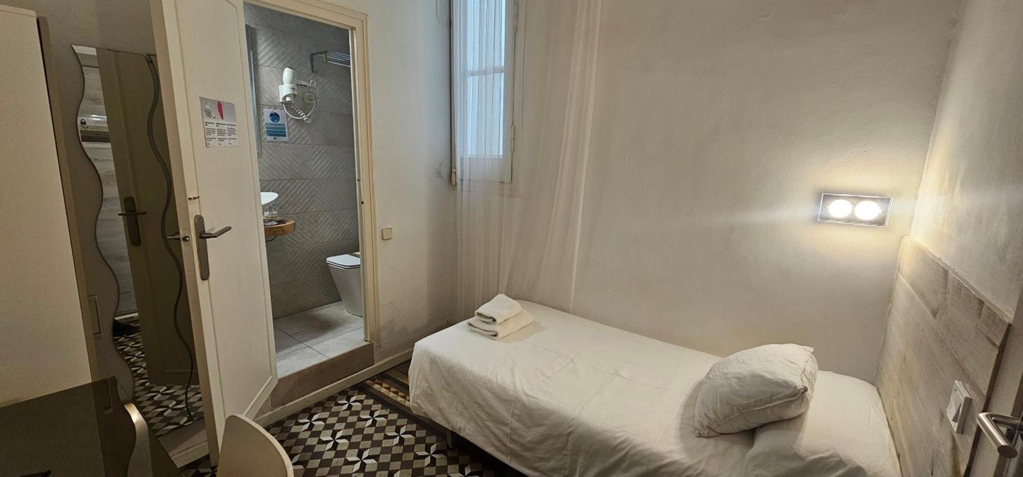 Eixample Maison d'hôtes 2*