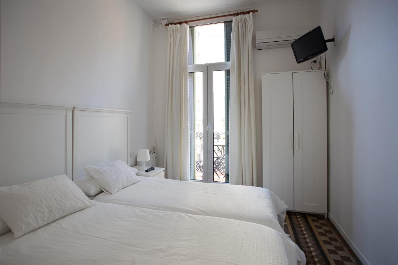 Affittacamere Eixample 2*